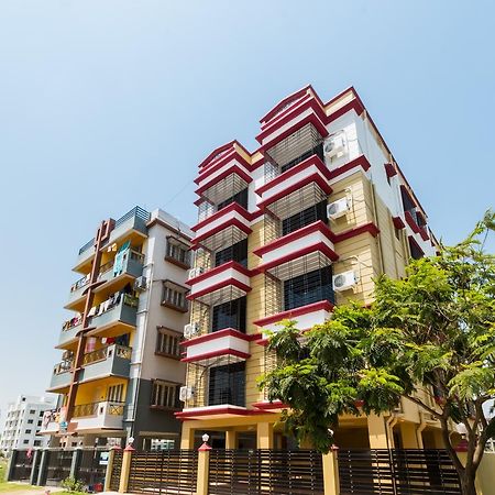 Oyo 8818 Coral Residency Newtown Hotell Liluāh Exteriör bild