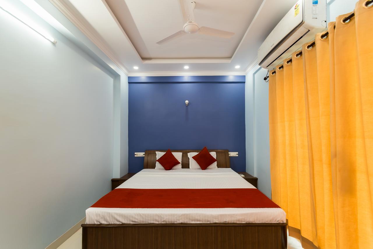 Oyo 8818 Coral Residency Newtown Hotell Liluāh Exteriör bild