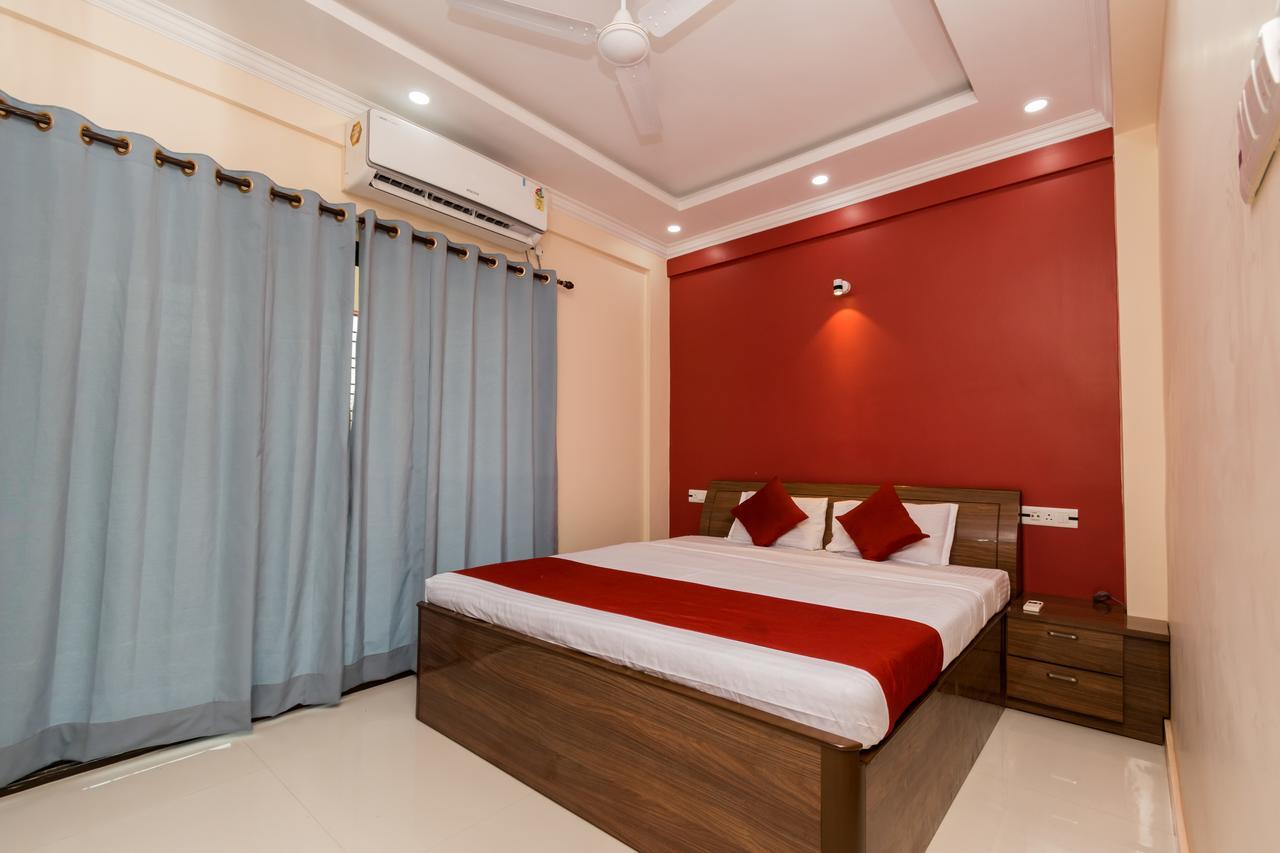 Oyo 8818 Coral Residency Newtown Hotell Liluāh Exteriör bild